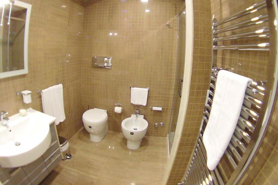 B&B Sanfelice Centro Storico Napoli Buitenkant foto